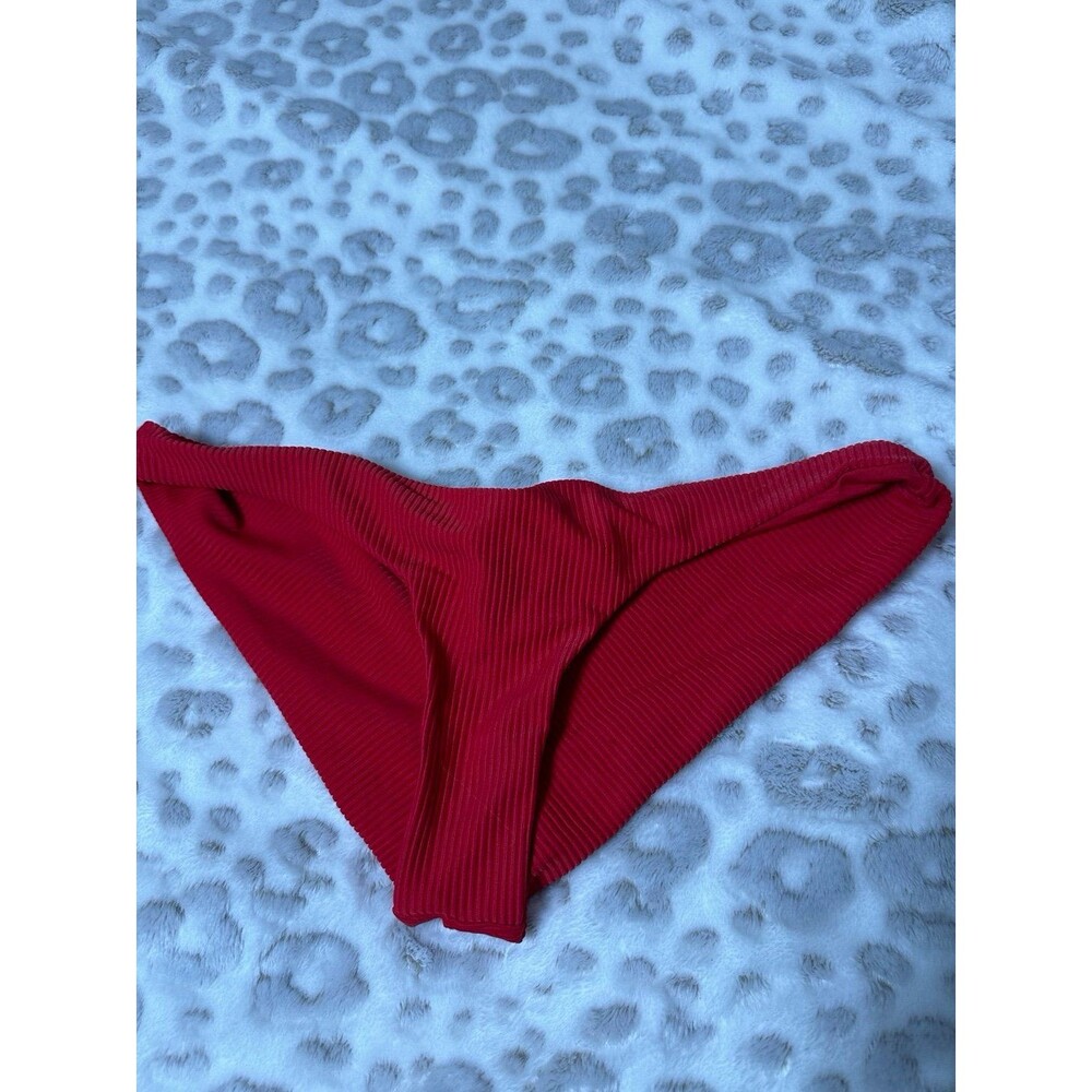Frankie’s bikinis red bikini bottoms